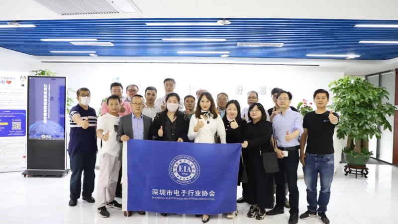 首站看奧比，深圳市電子行業(yè)協(xié)會(huì )35周年慶之&ldquo;走進(jìn)企業(yè)&rdquo;活動(dòng)開(kāi)啟